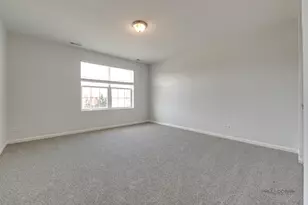 1385 Broadland Dr, Pingree Grove, IL 60140 - Photo 29