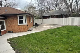 16083 School St, South Holland, IL 60473 - Photo 3