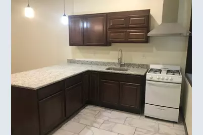 901 W Belmont Avenue, Chicago, IL 60657 - Photo 3