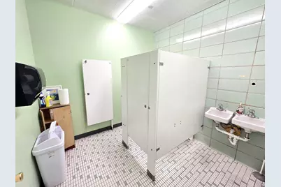 301 W 31st Street, Chicago, IL 60616 - Photo 11