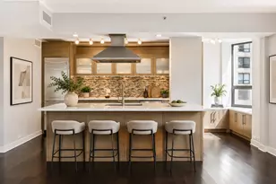 400 E Ohio St, Chicago, IL 60611 - Photo 3