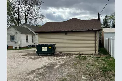 335 S Broadway Street, Coal City, IL 60416 - Photo 7