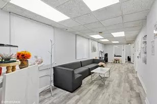 1335 Dodge Ave, Evanston, IL 60201 - Photo 3