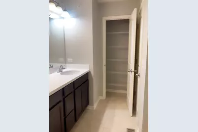 1100 Evergreen Avenue, Des Plaines, IL 60016 - Photo 27