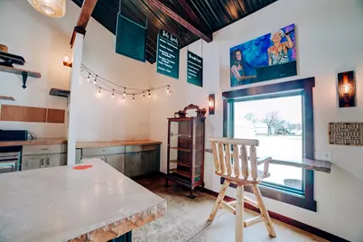 201 E Main Street, Crescent City, IL 60928 - Photo 15