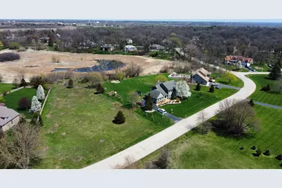 6114 Whiteoak Drive, McHenry, IL 60050 - Photo 7