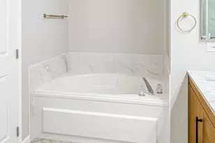 2073 Cambria Ct, Northbrook, IL 60062 - Photo 21