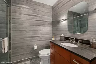 401 N Wabash Ave, Chicago, IL 60611 - Photo 17