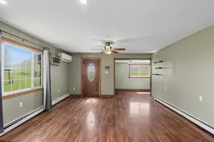 110 W State Route 54, Roberts, IL 60962 - Photo 7