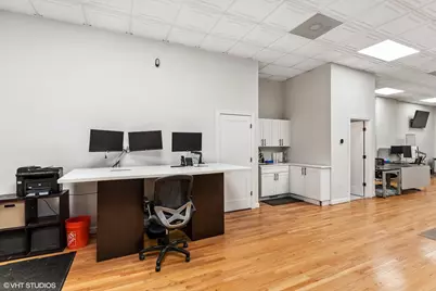 705 N Milwaukee Avenue, Chicago, IL 60642 - Photo 5