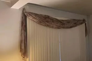 11916 S Harvard Ave, Chicago, IL 60628 - Photo 3