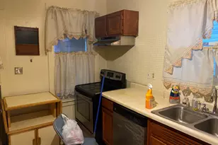 11916 S Harvard Ave, Chicago, IL 60628 - Photo 5