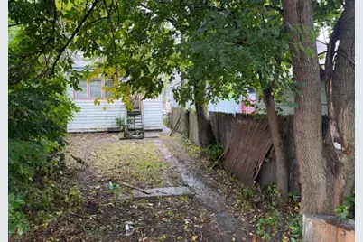 [Address not provided], Chicago, IL 60644 - Photo 7