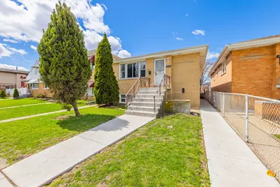 1818 N 39th Avenue, Stone Park, IL 60165 - Photo 1