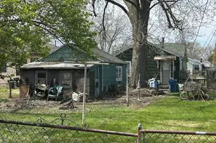 184 S Forest Ave, Bradley, IL 60915 - Photo 3