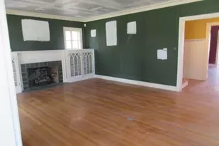 2 N Harlem Ave, Freeport, IL 61032 - Photo 5