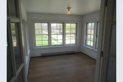 2 N Harlem Avenue, Freeport, IL 61032 - Photo 23