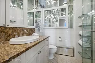 1550 N State Pkwy, Chicago, IL 60610 - Photo 17