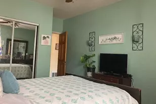 7308 S Yates Blvd, Chicago, IL 60649 - Photo 7