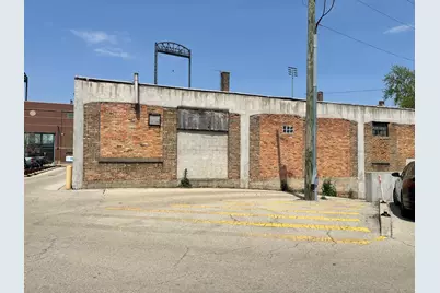 114 E Jefferson Street, Joliet, IL 60432 - Photo 5