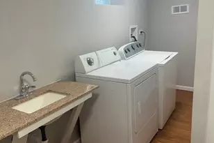 8110 S Chappel Ave, Chicago, IL 60617 - Photo 15