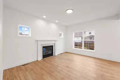 3712 Lighthouse Pointe Point, Champaign, IL 61822 - Photo 3