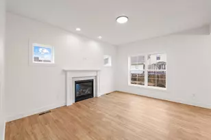 3712 Lighthouse Pointe Point, Champaign, IL 61822 - Photo 3