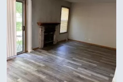 287 Kensington Court, Gurnee, IL 60031 - Photo 3