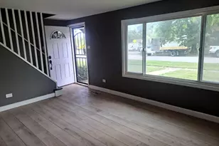 3830 167th Pl, Country Club Hills, IL 60478 - Photo 5