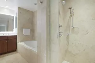 130 N Garland Ct, Chicago, IL 60602 - Photo 17