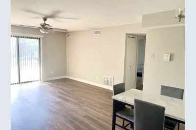 2237 175th Street #2B, Lansing, IL 60438 - Photo 3