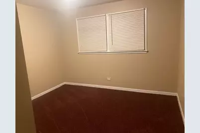 100 Luella Avenue, Calumet City, IL 60409 - Photo 5