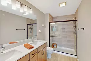 30W085 Brayman Ct, Warrenville, IL 60563 - Photo 19