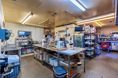 826 N Ladd Street, Pontiac, IL 61764 - Photo 9