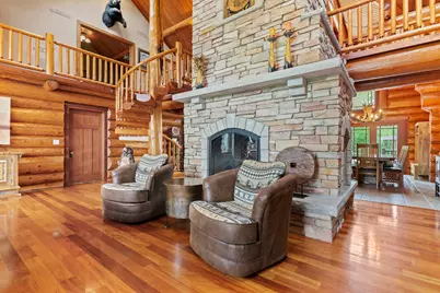 3317 S Country Club Road, Woodstock, IL 60098 - Photo 7