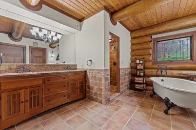 3317 S Country Club Road, Woodstock, IL 60098 - Photo 17