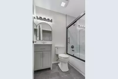 86 Gant Circle #F, Streamwood, IL 60107 - Photo 11