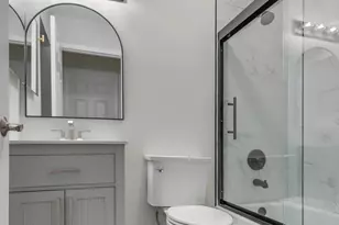 86 Gant Cir, Streamwood, IL 60107 - Photo 11