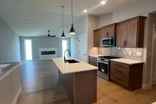 1732 Millstone Dr, Normal, IL 61761 - Photo 9