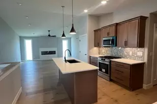 1730 Millstone Dr, Normal, IL 61761 - Photo 3