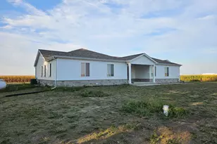 34769 Zilm Rd, Custer Park, IL 60481 - Photo 3