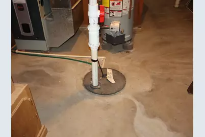 1605 Sharon Road, Streator, IL 61364 - Photo 13