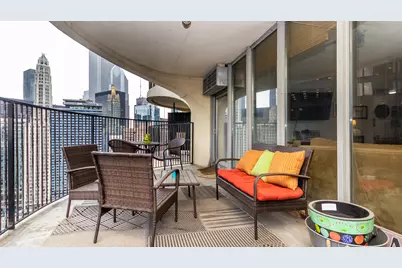 300 N State Street #2830, Chicago, IL 60654 - Photo 13