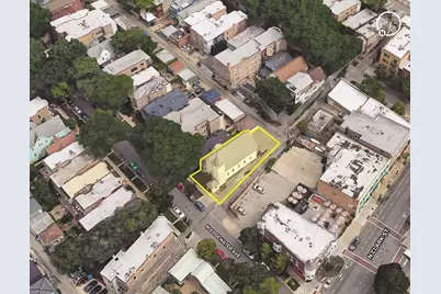 1527 W Edgewater Avenue, Chicago, IL 60660 - Photo 1