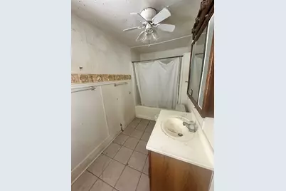 801 S Warren Street, Peoria, IL 61605 - Photo 5