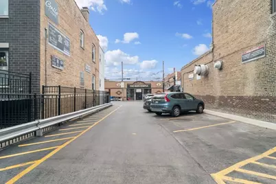 3159 N California Avenue, Chicago, IL 60618 - Photo 13