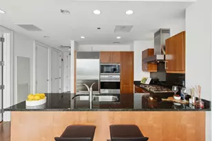 401 N Wabash Ave, Chicago, IL 60611 - Photo 13