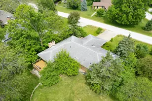 407 G H Baker Dr, Urbana, IL 61801 - Photo 37