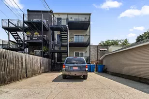 2710 N Artesian Ave, Chicago, IL 60647 - Photo 61