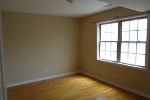 5057 W 32nd Pl, Cicero, IL 60804 - Photo 7